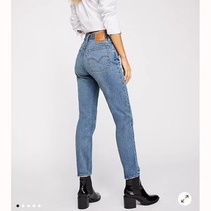 Levi’s Wedgie Jeans